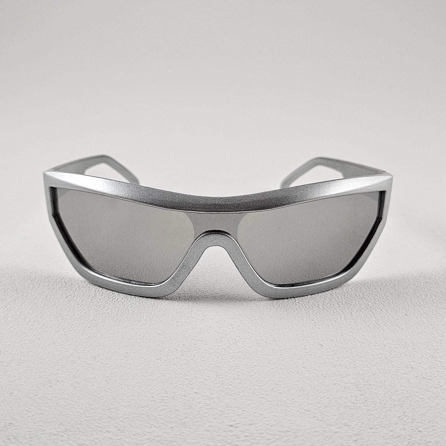 Unisex The Rave sunglasses shield frame silver mirror UV400 lenses