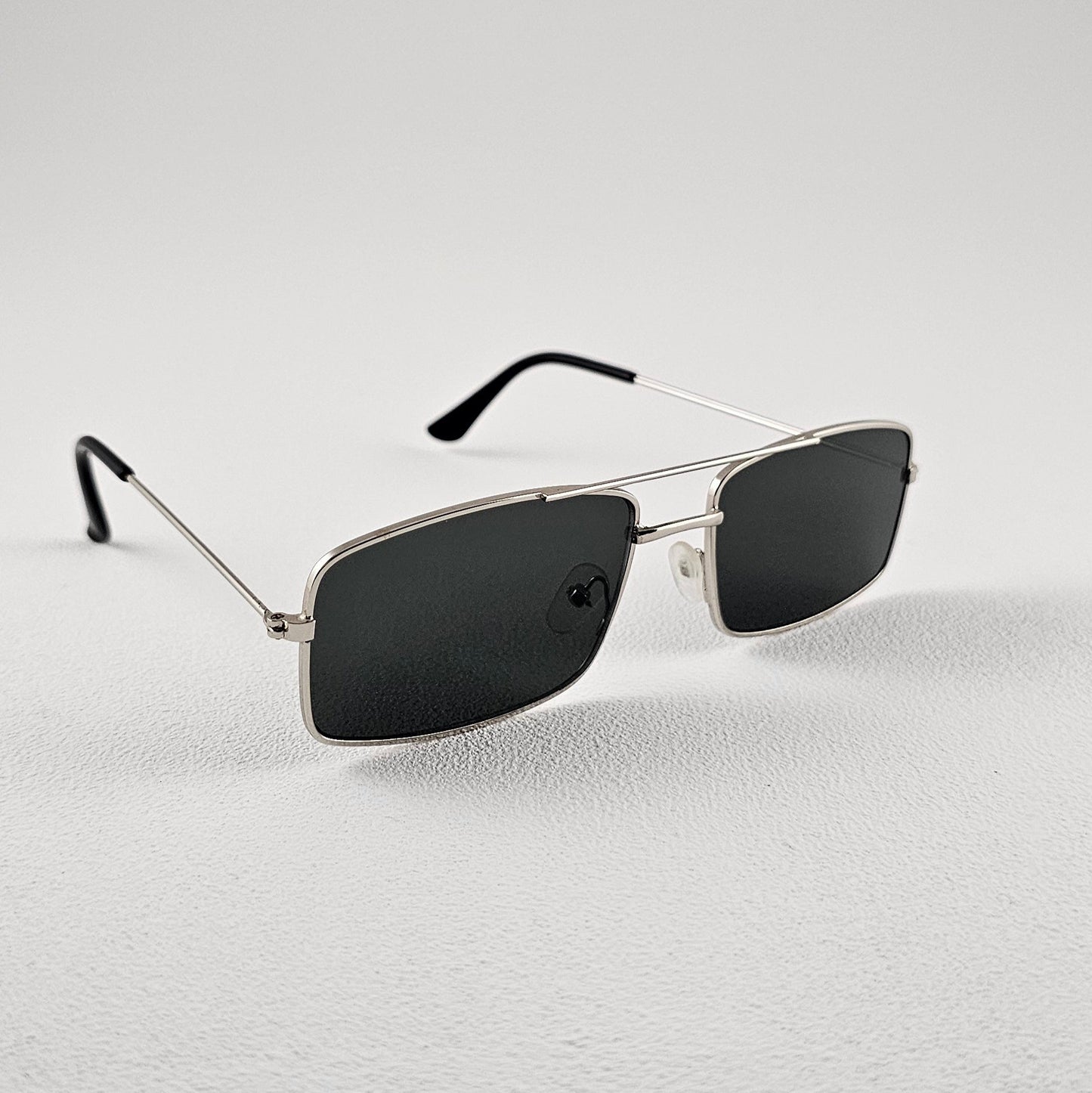 Unisex Diego square sunglasses dark green frame side view polarized UV400 lenses