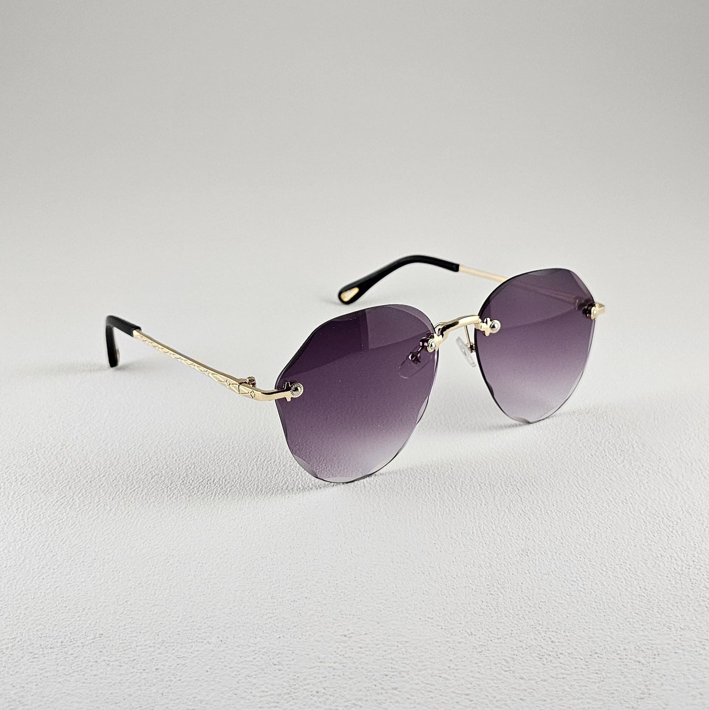 Women's Daiquiri cat-eye sunglasses side view polarized UV400 lenses