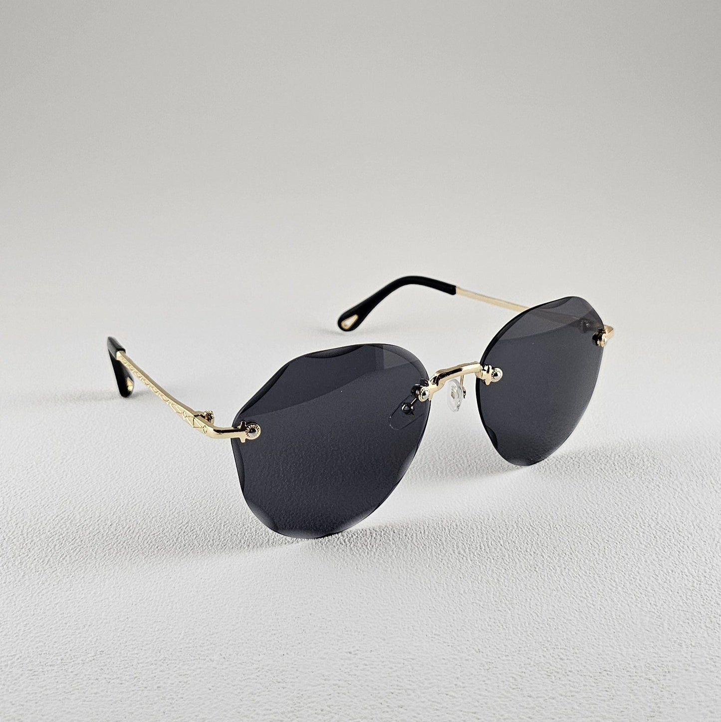 Women's Daiquiri cat-eye sunglasses side view polarized UV400 lenses