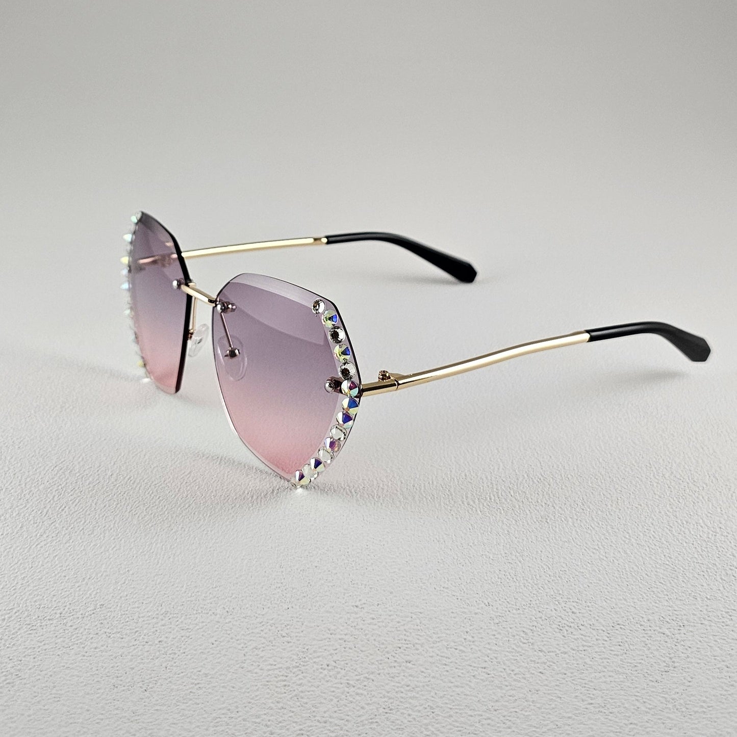Women's Cherry cat-eye sunglasses side view polarized UV400 lenses