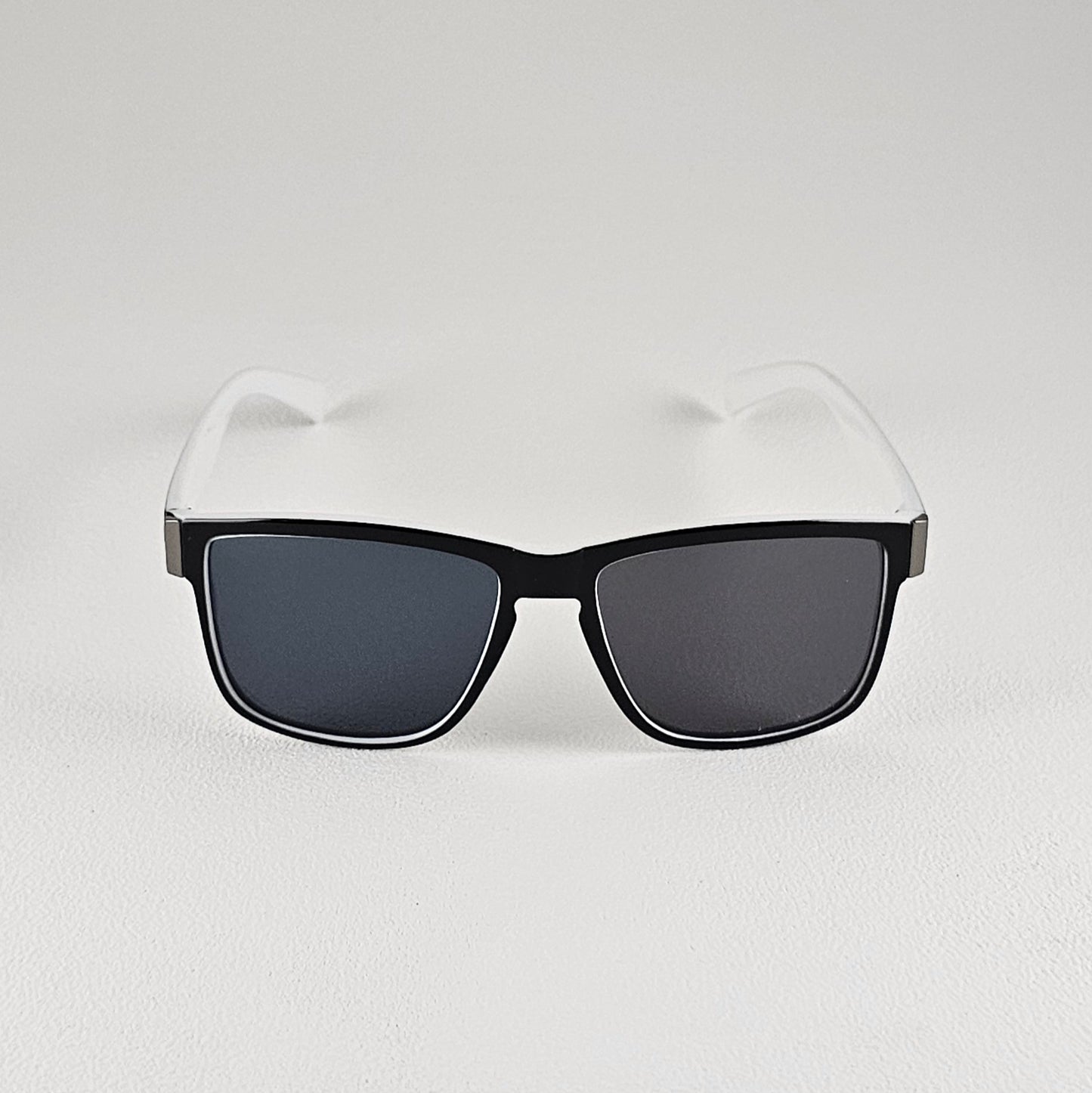 Unisex Ghost geometric sunglasses with polarized UV400 lenses