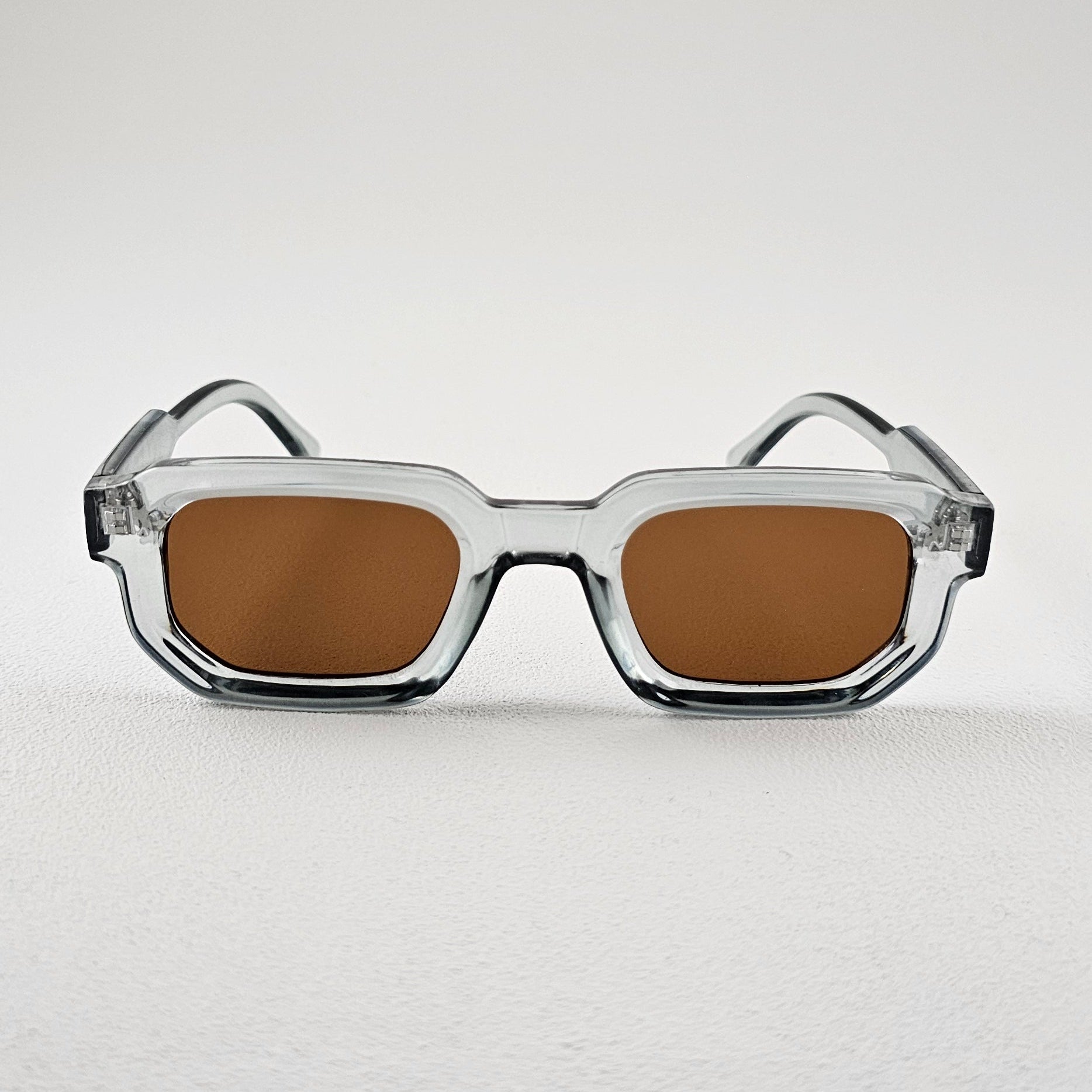 Unisex Madagaskar square sunglasses tortoise frame UV400 lenses