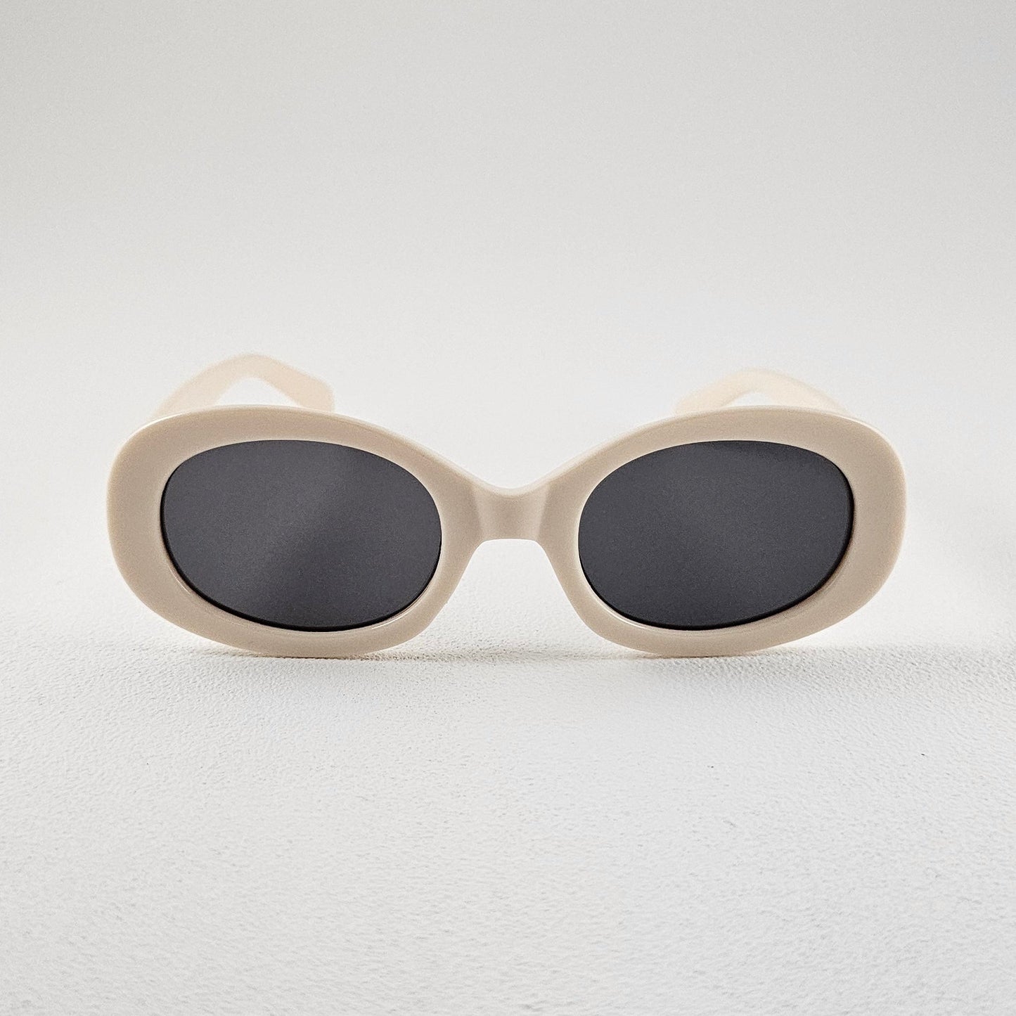 Women's Lisboa oval sunglasses beige bold frame UV400 lenses