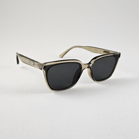 Men's Miami wayfarer sunglasses side view green frame UV400 lenses