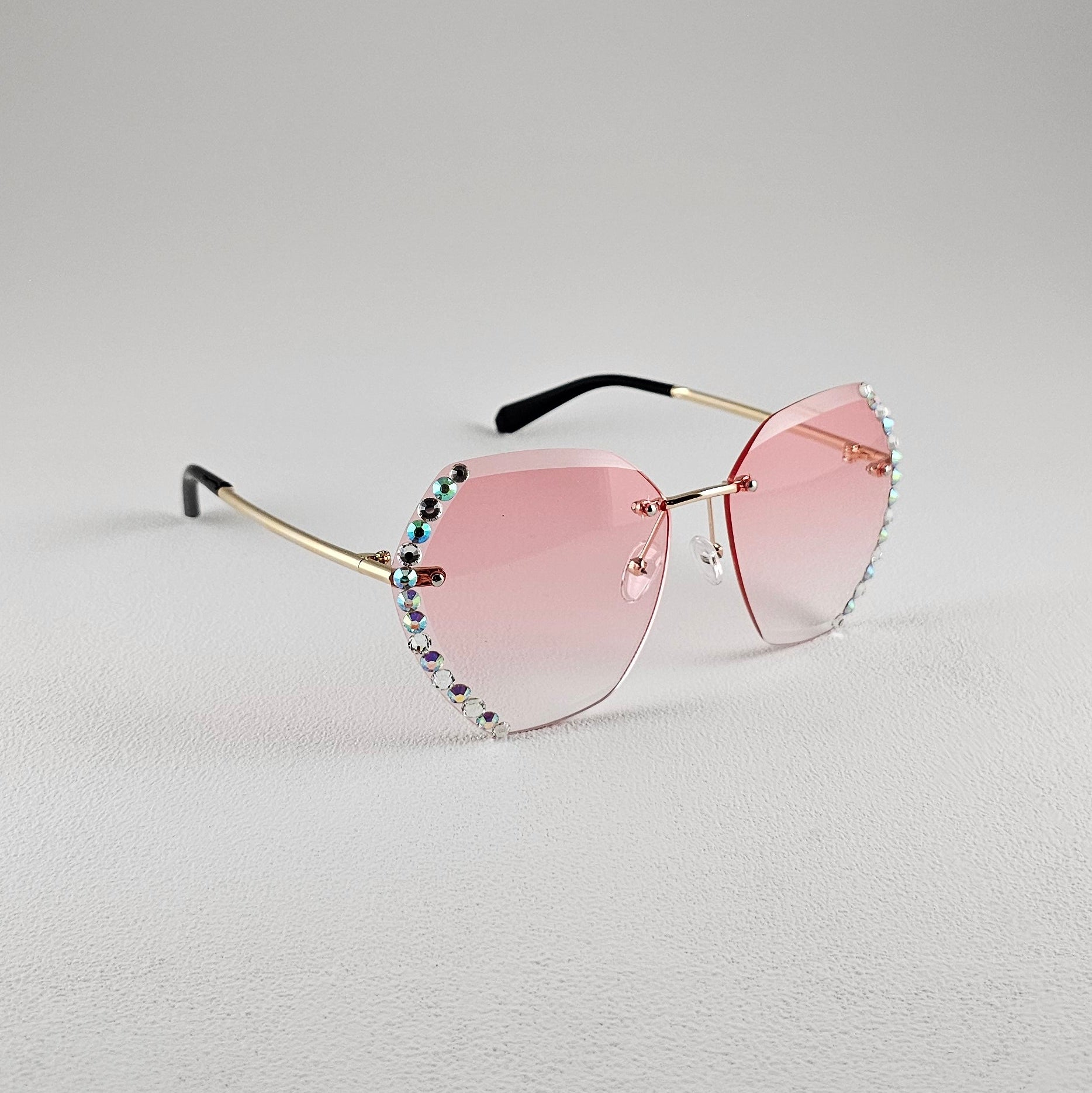 Women's Cherry cat-eye sunglasses side view polarized UV400 lenses