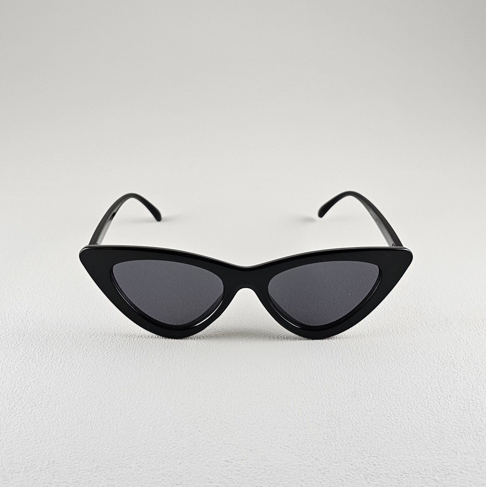 Women's Marilyn cat-eye sunglasses with polarized UV400 lenses