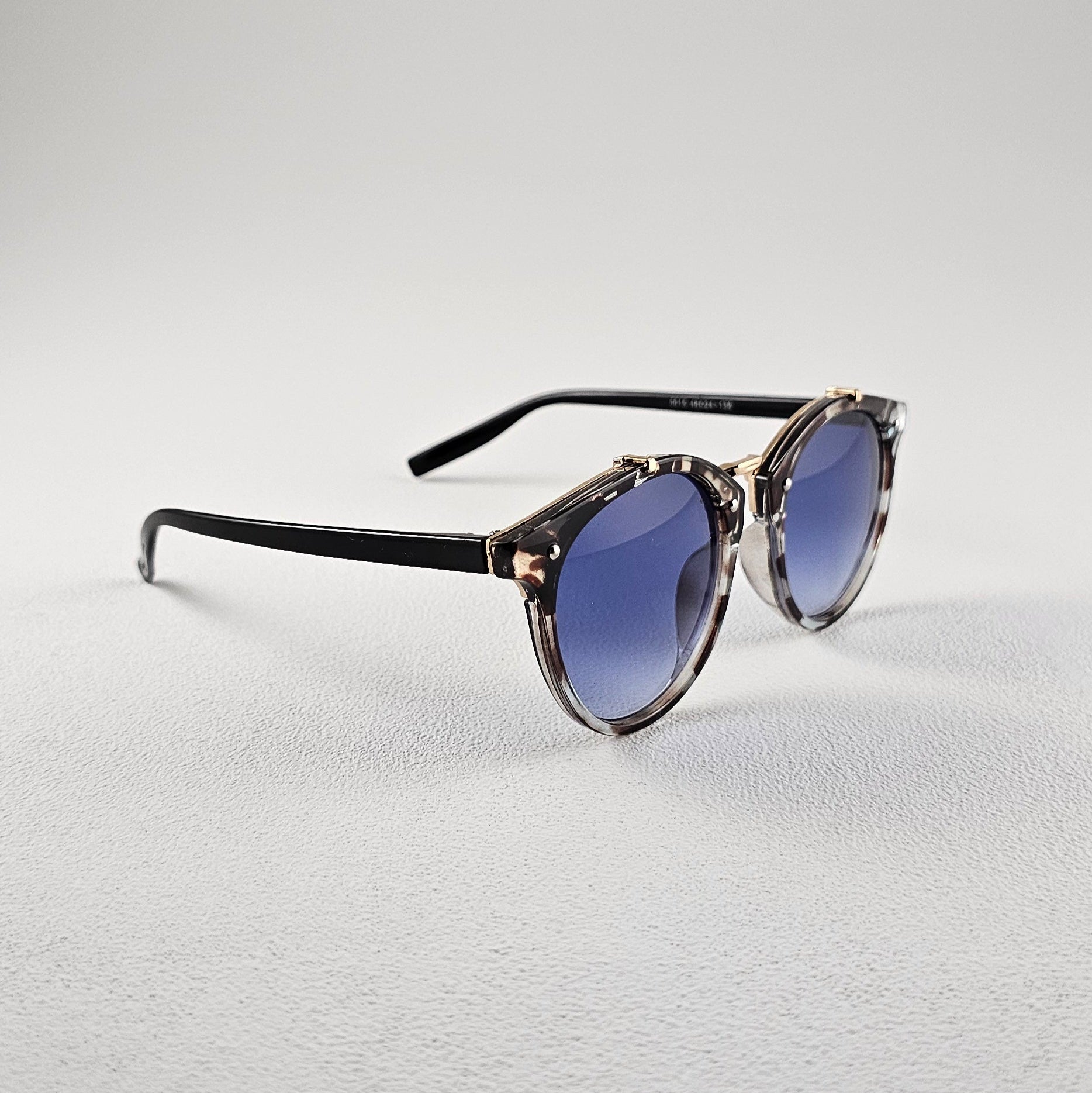 Side profile round polarized sunglasses – lightweight polycarbonate frame