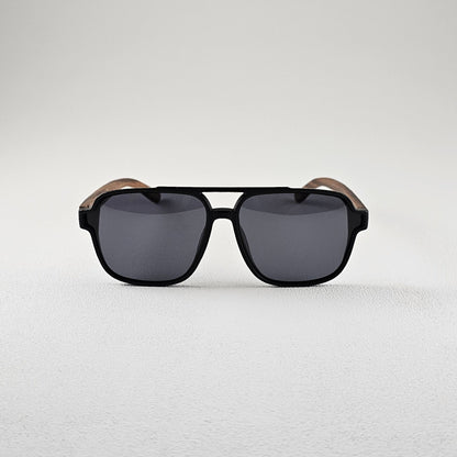 Lightweight geometric polarized sunglasses with UV400 protection – plastic frame